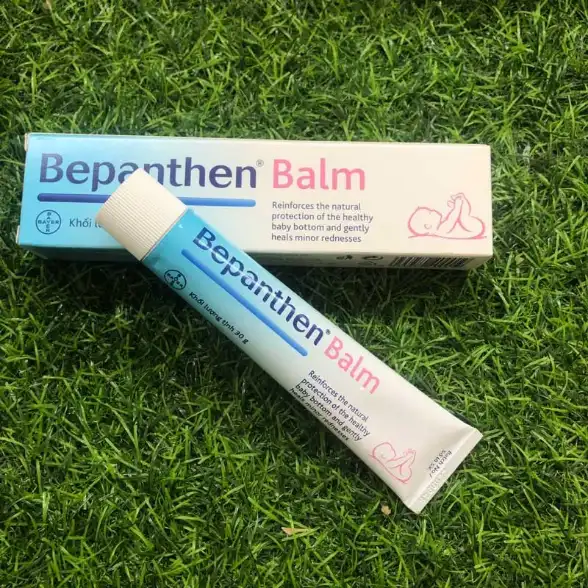 Kem Bepanthen Balm và Bepanthen Khác Nhau Như Thế Nào? Tìm Hiểu Sự Khác Biệt Giữa Hai Sản Phẩm
